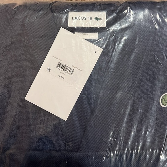 Lacoste Bath Robe - Picture 2 of 3